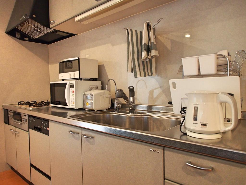Guesthouse Iloha Киото Екстериор снимка