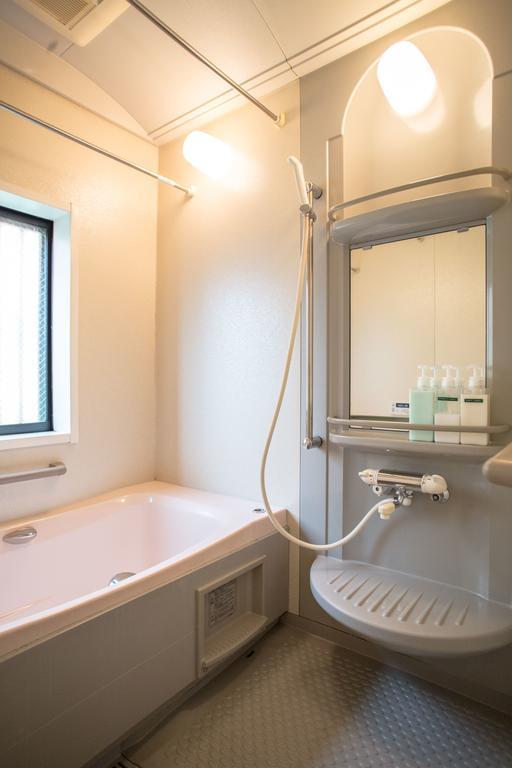 Guesthouse Iloha Киото Екстериор снимка